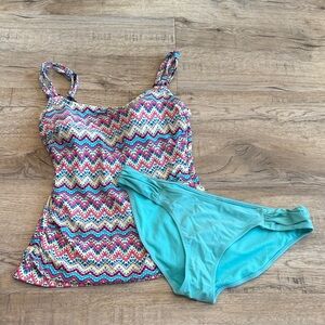 Colorful Zigzag Tankini Set